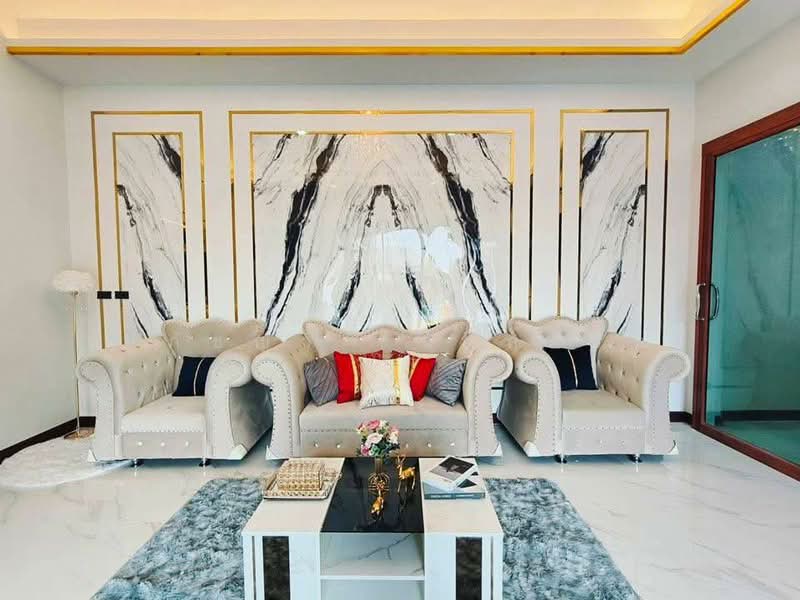 พูลวิลล่า โป่ง พัทยา สยามคันทรีคลับ พร้อมหิ้วกระเป๋าเข้าอยู่, Chon Buri (Pattaya), Bang Lamung, Bang Lamung (Pattaya), Chon Buri (Pattaya), 3 Bedrooms, 400 sqm, Single Detached House For Sale, by ปภัชญา ธนัตถ์ภรณ์, 500155851 - DDproperty.com