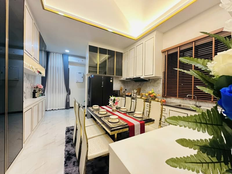 พูลวิลล่า โป่ง พัทยา สยามคันทรีคลับ พร้อมหิ้วกระเป๋าเข้าอยู่, ชลบุรี, บางละมุง, บางละมุง, ชลบุรี, 400 ตร.ม., บ้านเดี่ยว ขาย, โดย ปภัชญา ธนัตถ์ภรณ์, 500155851 - DDproperty.com