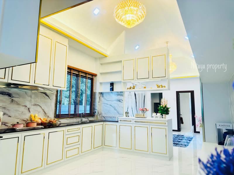 พูลวิลล่า โป่ง พัทยา สยามคันทรีคลับ พร้อมหิ้วกระเป๋าเข้าอยู่, ชลบุรี, บางละมุง, บางละมุง, ชลบุรี, 400 ตร.ม., บ้านเดี่ยว ขาย, โดย ปภัชญา ธนัตถ์ภรณ์, 500155851 - DDproperty.com