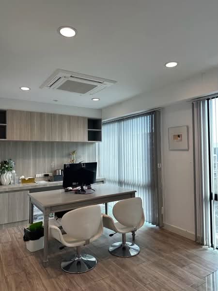 Nirvana@Work Ladprao-Kasetnawamin, Bangkok, 239 Prasert-Manukitch Road, Nawamin, Bueng Kum, Bangkok, 4 Bedrooms, 363 sqm, Townhouse For Rent, by บุษบา รัตนวงษ์ชัย, 500155883 - DDproperty.com