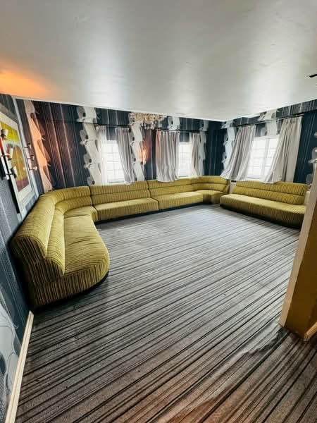 อาคารให้เช่า ทองหล่อ สุขุมวิท : Buildings for rent in Thonglor, Sukhumvit., กรุงเทพ, คลองตันเหนือ, วัฒนา, กรุงเทพ, 2,000 ตร.ม., ตึกแถว-อาคารพาณิชย์ ให้เช่า, โดย TOAH T., 500155905 - DDproperty.com