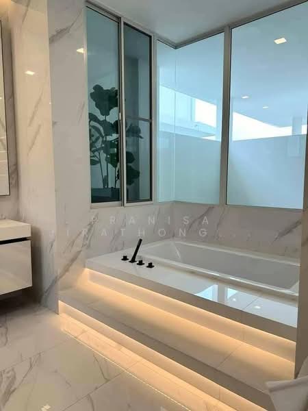 VIVE Ekkamai-Ramintra, Bangkok, Soi Yothin Phatthana 3, Nawamin, Bueng Kum, Bangkok, 4 Bedrooms, 371 sqm, Single Detached House For Sale, by Pranisa Jirathongpoon, 500155906 - DDproperty.com