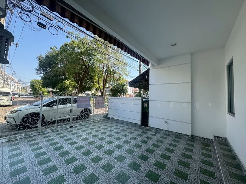 Baan Klang Muang Sukhumvit 113, Samut Prakan, Soi Dan Samrong 32, Samrong Nua, Muang Samut Prakarn, Samut Prakan, 3 Bedrooms, 135 sqm, Townhouse For Sale, by Panida Kunaratana-Angkul, 500155923 - DDproperty.com