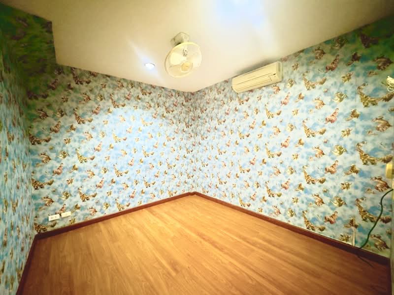 Baan Klang Muang Sukhumvit 113 : บ้านกลางเมือง สุขุมวิท 113, สมุทรปราการ, ซอย ด่านสำโรง 32, สำโรงเหนือ, เมืองสมุทรปราการ, สมุทรปราการ, 135 ตร.ม., ทาวน์เฮ้าส์ ขาย, โดย ภนิดา คุณารัตนอังกูร, 500155923 - ห้องนอนชั้นสองด้านหลัง - DDproperty.com