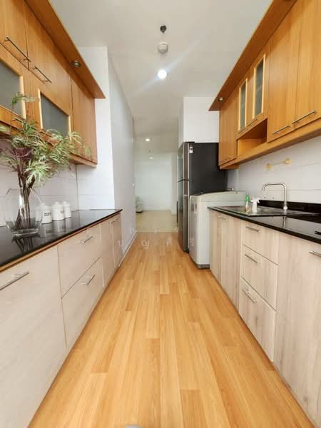 Citi Smart Sukhumvit 18, Bangkok, 366 Soi Sukhumvit 18, Sukhumvit Road, Khlong Toei, Khlong Toei, Bangkok, 3 Bedrooms, 180 sqm, Condo For Rent, by Ulaiwan Boonsiri, 500155931 - DDproperty.com