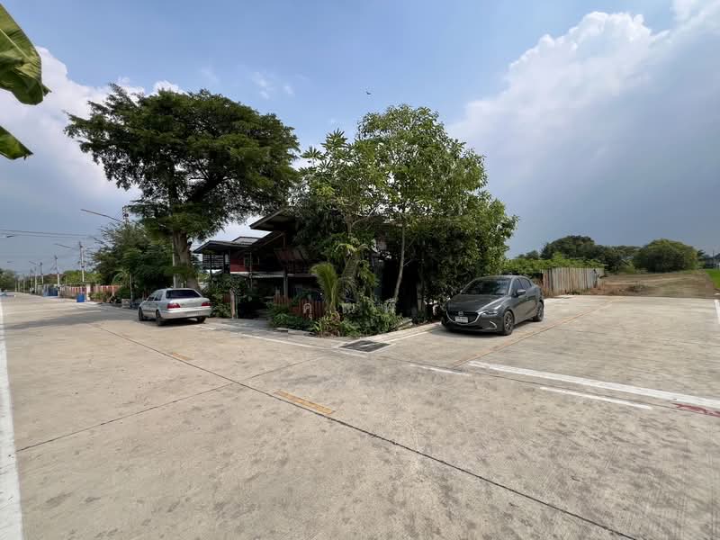 ที่ดิน 20 ไร่ ใกล้ถนนปทุม-บางเลน 1 กม. ขายที่ดินลาดหลุมแก้ว เลียบคลองระแหง เหมาะลงทุนพัฒนา, ปทุมธานี, ถนนเลียบคลองระแหง, ระแหง, ลาดหลุมแก้ว, ปทุมธานี, 32,288 ตร.ม., ที่ดิน ขาย, โดย คุณพี, 500155954 - DDproperty.com