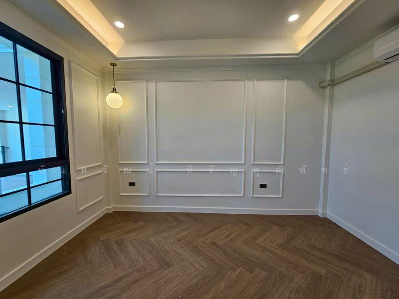 Modern Classic 4 Bed House near Chiang Mai University, Chiang Mai, Su Thep, Muang Chiang Mai, Chiang Mai, 4 Bedrooms, 202 sqm, Single Detached House For Sale, by Nunthawat Hiranputtipat, 500155984 - DDproperty.com