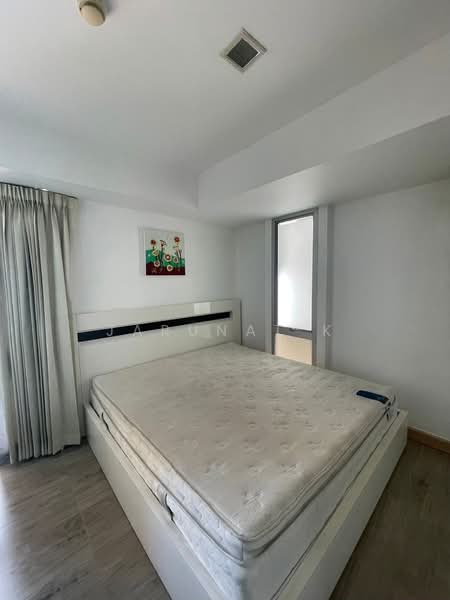 My Resort Bangkok, Bangkok, 1724 Petchaburi Road, Bang Kapi, Huai Khwang, Bangkok, 1 Bedroom, 42 sqm, Condo For Rent, by Jarunat K, 500155990 - DDproperty.com