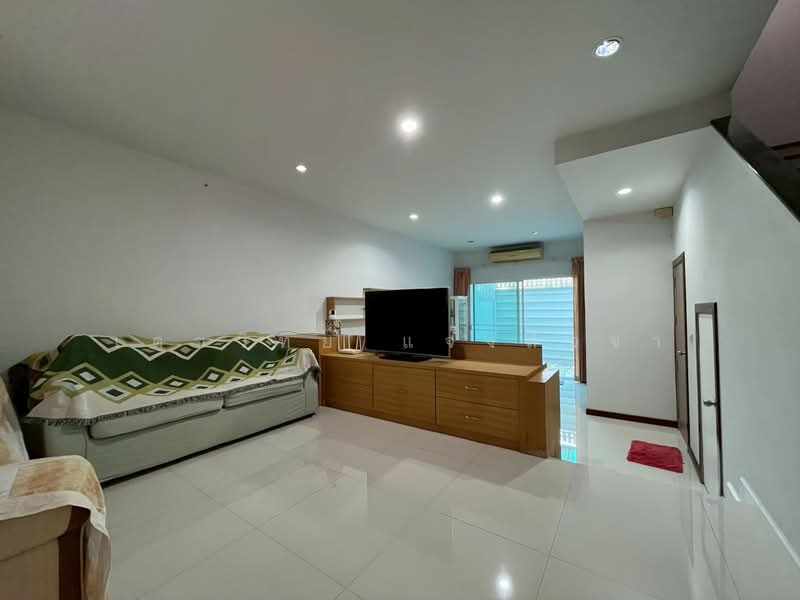 Private Nirvana Life Exclusive, Bangkok, Soi Nawamin 111 Yeak 15, Nawamin, Bueng Kum, Bangkok, 3 Bedrooms, 190 sqm, Townhouse For Sale, by เดชวิทย์ แจ้งสัจจา, 500155998 - DDproperty.com