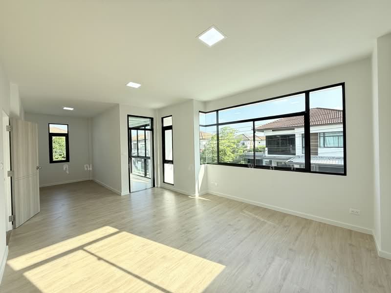 Saransiri Phaholyotin-Saimai, Bangkok, Saimai Road, Sai Mai, Sai Mai, Bangkok, 3 Bedrooms, 160 sqm, Single Detached House For Sale, by คุณ ศศิวิภา พูลทา, 500156026 - DDproperty.com