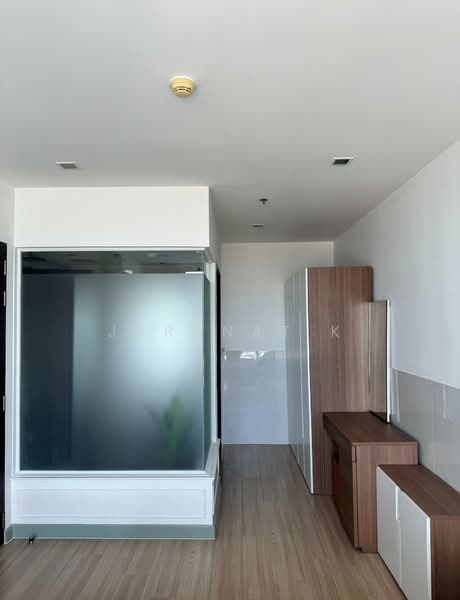 Sky Walk Residences, Bangkok, 1599 Sukhumvit Road, Phra Kanong Nua, Watthana, Bangkok, 1 Bedroom, 52 sqm, Condo For Rent, by Jarunat K, 500156064 - DDproperty.com