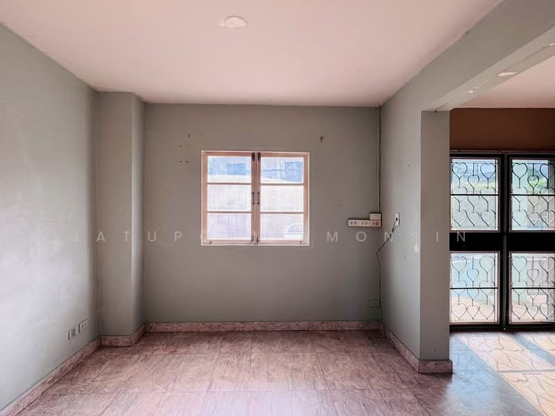 หมู่บ้านฟอเรสปาร์ค มีนบุรี (Forest Park Minburi), Bangkok, รามคำแหง196, Saen Sab, Min Buri, Bangkok, 6 Bedrooms, 300 sqm, Single Detached House For Sale, by Jatuporn Amonsin, 500156070 - DDproperty.com