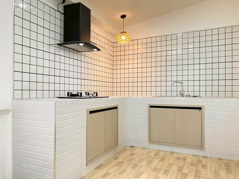 ขายทาวน์โฮมรีโนเวทใหม่ ม.เพิ่มทรัพย์ บึงวรกิจ ศรีราชา, ชลบุรี, บึง, ศรีราชา, ชลบุรี, 80 ตร.ม., ทาวน์เฮ้าส์ ขาย, โดย ดุสิต แสงฟ้า, 500156090 - DDproperty.com