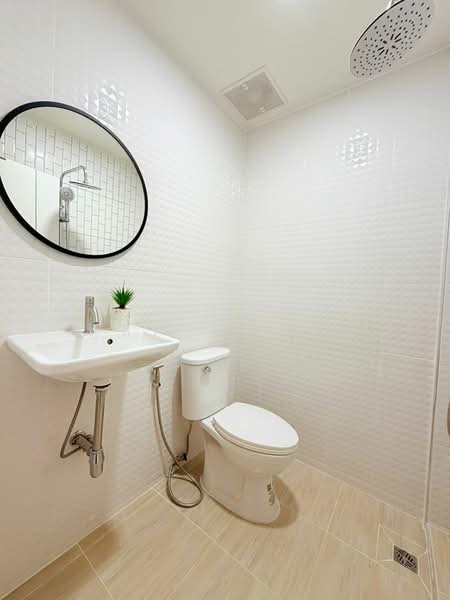 ขายทาวน์โฮมรีโนเวทใหม่ ม.โกลเด้นท์เพลส เครือสหพัฒน์ ศรีราชา, ชลบุรี, บึง, ศรีราชา, ชลบุรี, 65 ตร.ม., ทาวน์เฮ้าส์ ขาย, โดย ดุสิต แสงฟ้า, 500156097 - DDproperty.com