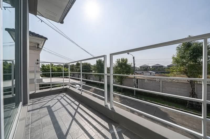 Life Bangkok Boulevard Wongwaen-Rama 9, Bangkok, Kanchanaphisek Road, Saphan Sung, Saphan Sung, Bangkok, 4 Bedrooms, 185 sqm, Single Detached House For Sale, by คุณ ศศิวิภา พูลทา, 500156109 - DDproperty.com