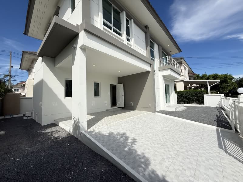 Life Bangkok Boulevard Wongwaen-Rama 9, Bangkok, Kanchanaphisek Road, Saphan Sung, Saphan Sung, Bangkok, 4 Bedrooms, 185 sqm, Single Detached House For Sale, by คุณ ศศิวิภา พูลทา, 500156109 - DDproperty.com