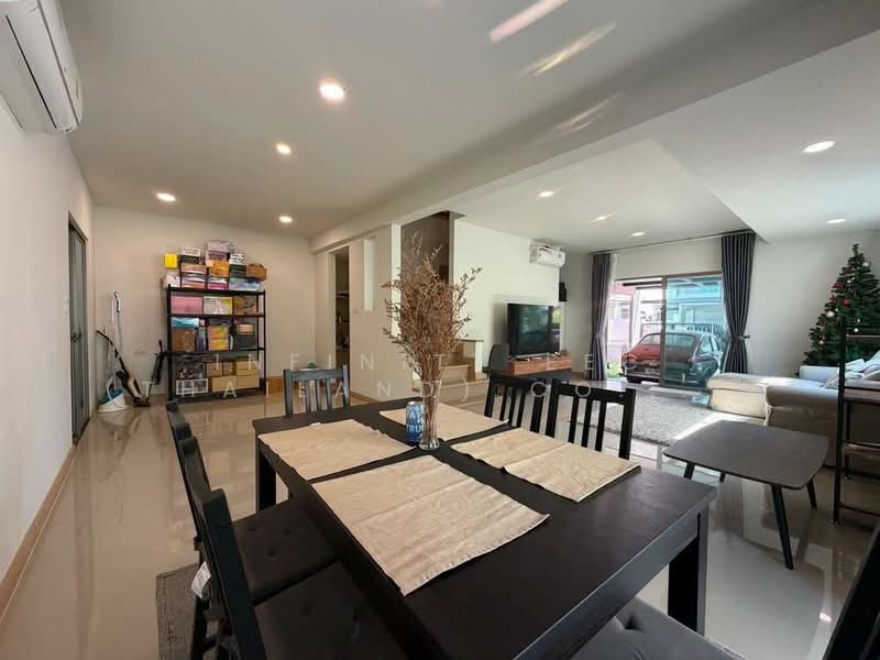 Baan Rim Khao Bangphra, Chon Buri (Pattaya), Sukhaphiban 7 Road, Bang Phra, Si Racha, Chon Buri (Pattaya), 3 Bedrooms, 160 sqm, Single Detached House For Sale, by Infinity EEC (Thailand) Co., Ltd., 500156119 - DDproperty.com