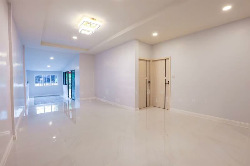 หมู่บ้านเทพทิพย์นิเวศน์ ซอยสายไหม10, Bangkok, Sai Mai, Sai Mai, Bangkok, 4 Bedrooms, 120 sqm, Single Detached House For Sale, by คุณ ธัญพิสิษฐ์ จิตประพัฒน์ (โซน), 500156126 - DDproperty.com