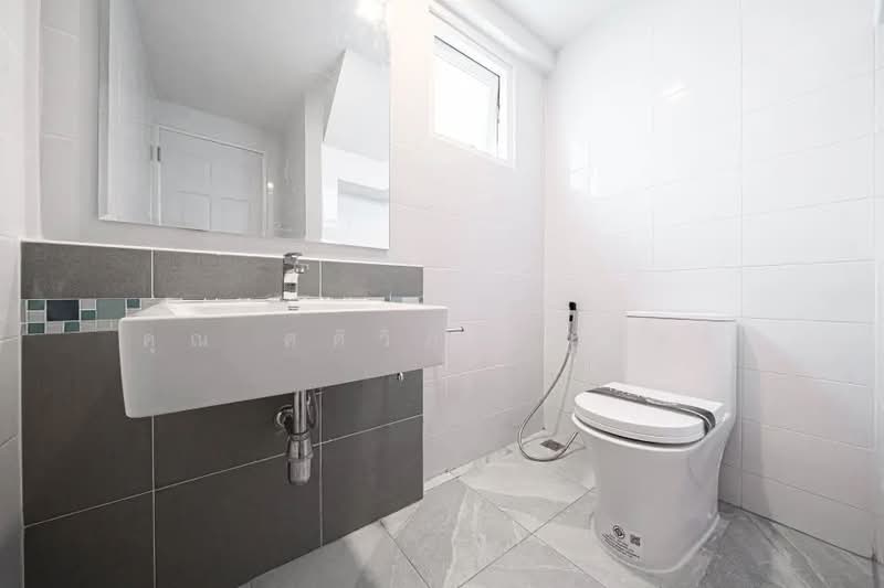 Mantana Lake Watcharapol, Bangkok, Sukhaphiban 5 Road, O-Ngoen, Sai Mai, Bangkok, 3 Bedrooms, 136 sqm, Single Detached House For Sale, by คุณ ศศิวิภา พูลทา, 500156138 - DDproperty.com