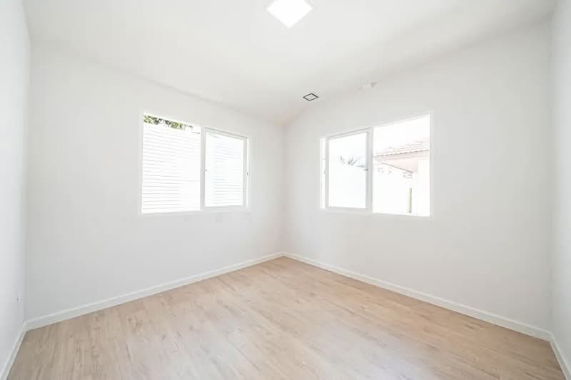 Mantana Lake Watcharapol, Bangkok, Sukhaphiban 5 Road, O-Ngoen, Sai Mai, Bangkok, 3 Bedrooms, 136 sqm, Single Detached House For Sale, by คุณ ศศิวิภา พูลทา, 500156138 - DDproperty.com