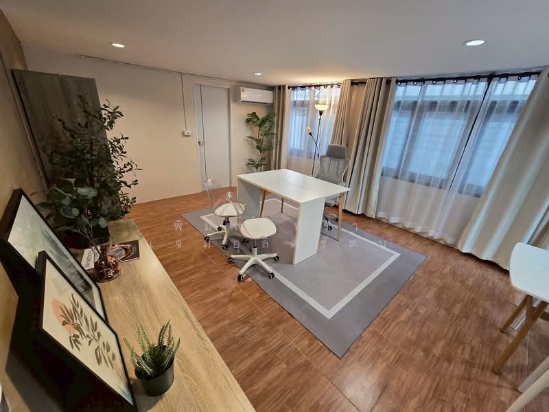 บ้านเดี่ยว ศรีบูรพา9, Bangkok, Khlong Chan, Bang Kapi, Bangkok, 3 Bedrooms, 200 sqm, Single Detached House For Rent, by พิมพ์ภัทรา แจ่มอุลิตรัตน, 500156150 - DDproperty.com