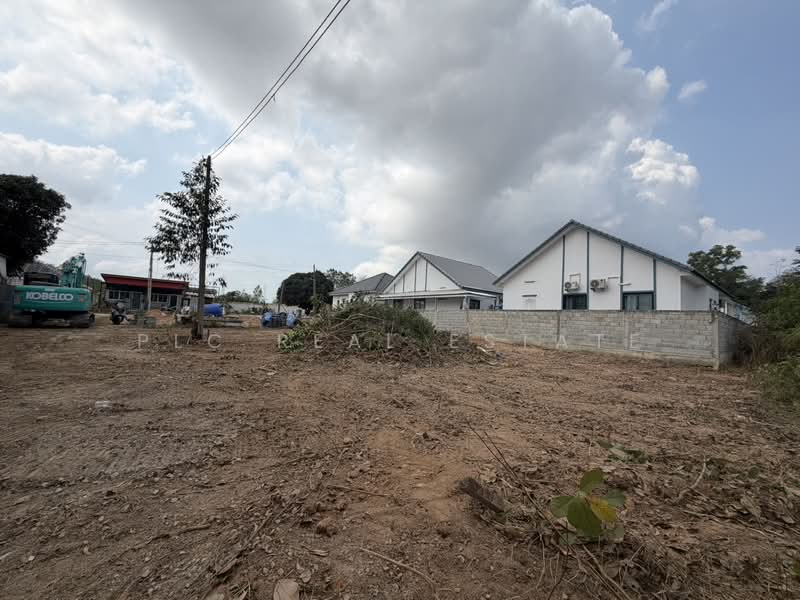 Land for Sale in Mabprachan Lake East Pattaya, Chon Buri (Pattaya), Bang Lamung, Bang Lamung (Pattaya), Chon Buri (Pattaya), , 400 sqm, Land For Sale, by PLC Real Estate, 500156152 - DDproperty.com