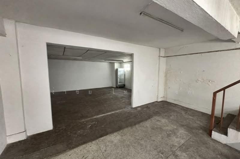 ถนนลาดพร้าว แขวงคลองจั่น เขตบางกะปิ กรุงเทพมหานคร 10240, Bangkok, ลาดพร้าว, Khlong Chan, Bang Kapi, Bangkok, 5 Bedrooms, 500 sqm, Townhouse For Sale, by สง่าชัย ไทรทองคำ, 500156159 - DDproperty.com