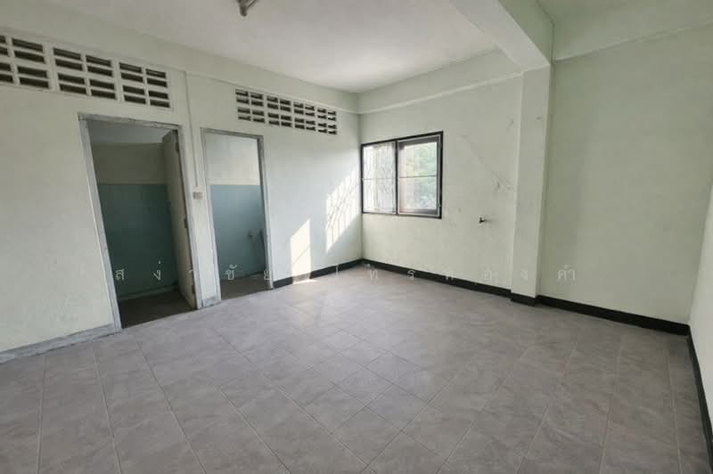 ถนนลาดพร้าว แขวงคลองจั่น เขตบางกะปิ กรุงเทพมหานคร 10240, Bangkok, ลาดพร้าว, Khlong Chan, Bang Kapi, Bangkok, 5 Bedrooms, 500 sqm, Townhouse For Sale, by สง่าชัย ไทรทองคำ, 500156159 - DDproperty.com