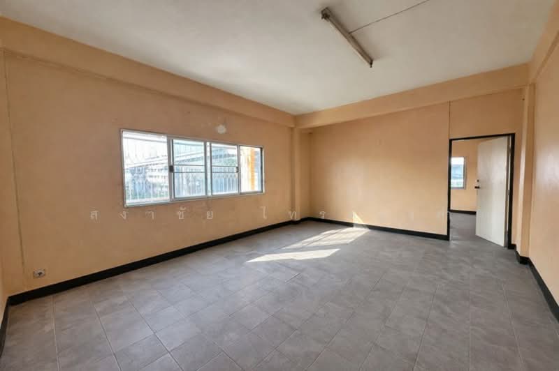 ถนนลาดพร้าว แขวงคลองจั่น เขตบางกะปิ กรุงเทพมหานคร 10240, กรุงเทพ, ลาดพร้าว, คลองจั่น, บางกะปิ, กรุงเทพ, 500 ตร.ม., ทาวน์เฮ้าส์ ขาย, โดย สง่าชัย ไทรทองคำ, 500156159 - DDproperty.com