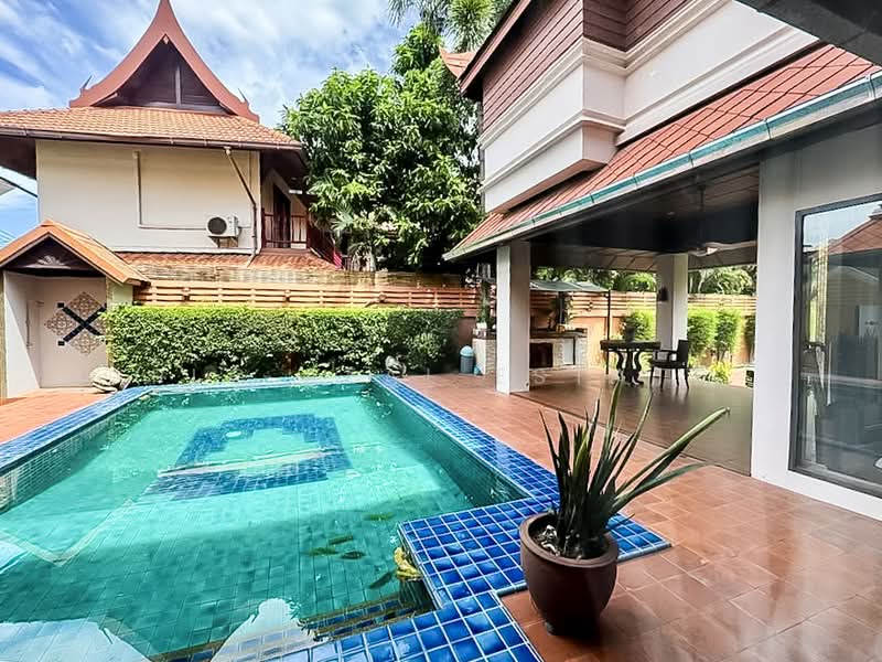 Single House with Private Pool for Sale in Jomtien, Chon Buri (Pattaya), Bang Lamung, Bang Lamung (Pattaya), Chon Buri (Pattaya), 3 Bedrooms, 352 sqm, Single Detached House For Sale, by PLC Real Estate, 500156179 - DDproperty.com