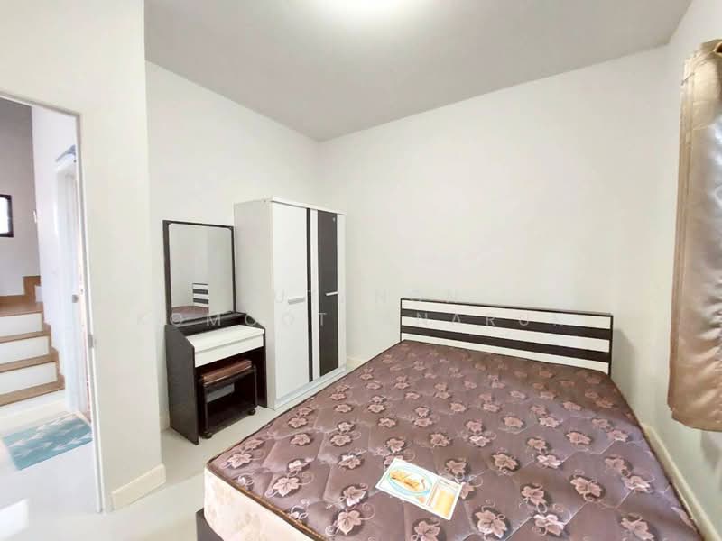 The Modish Ratchaphruek-Kanchanapisek, Pathum Thani, Ratchaphruek 77 Road, Khlong Phra Udom, Lat Lum Kaeo, Pathum Thani, 4 Bedrooms, 88 sqm, Single Detached House For Sale, by Jutanon Komoottanaruk, 500156198 - DDproperty.com