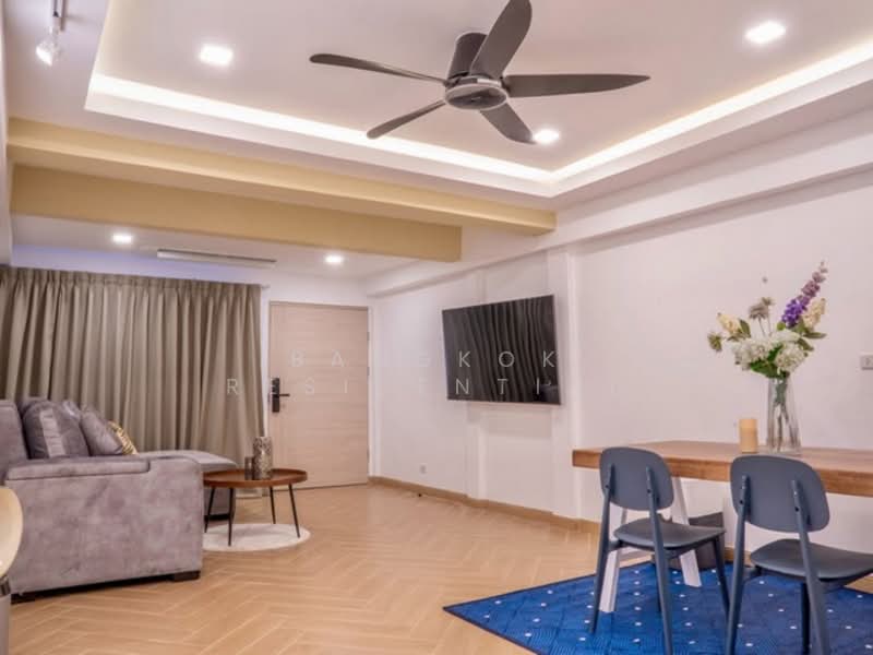 Khlongtan Nivet, Bangkok, 20 Soi Pridi Banomyong 42, Khlong Tan Nua, Watthana, Bangkok, 3 Bedrooms, 160 sqm, Single Detached House For Rent, by Bangkok Residential, 500156200 - DDproperty.com