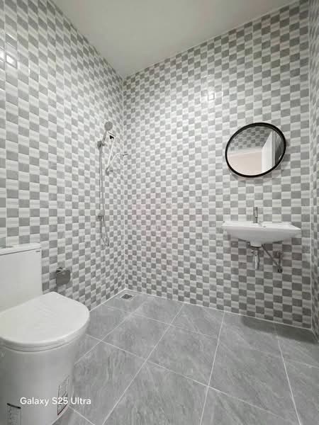 Golden Town Sriracha-Assumption, Chon Buri (Pattaya), Kaokilo, Surasak, Si Racha, Chon Buri (Pattaya), 3 Bedrooms, 79 sqm, Townhouse For Sale, by A House Property Co.,Ltd., 500156208 - DDproperty.com