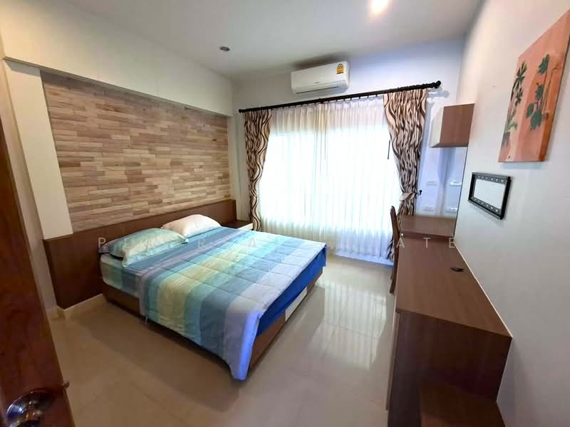 Dog Friendly Pool View Villa for rent Huay Yai Pattaya, Chon Buri (Pattaya), Bang Lamung, Bang Lamung (Pattaya), Chon Buri (Pattaya), 3 Bedrooms, 296 sqm, Villa For Rent, by PLC Real Estate, 500156212 - DDproperty.com