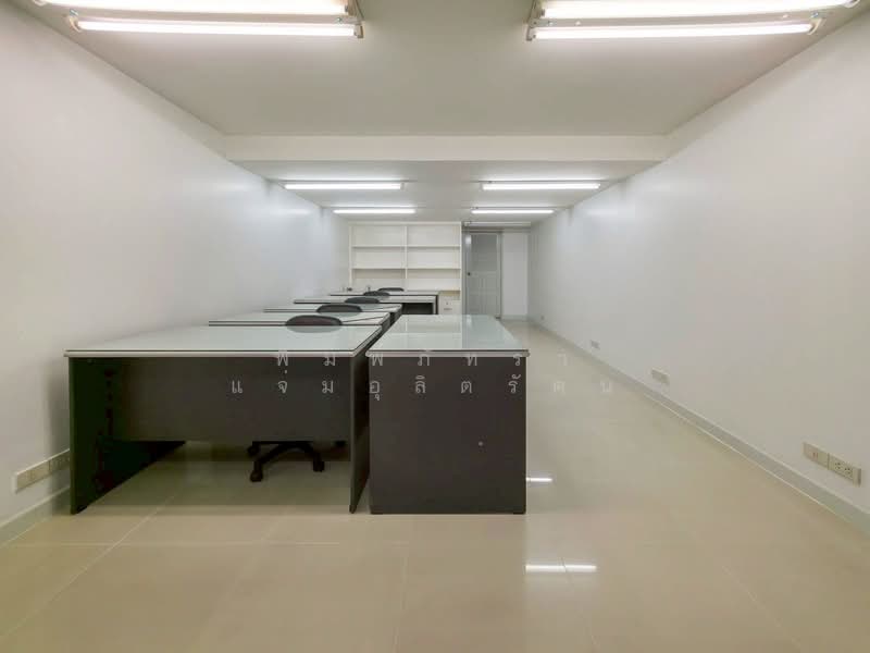 ตึกแถว ภูมิจิตร พระราม4, Bangkok, Phra Kanong, Khlong Toei, Bangkok, , 200 sqm, Shophouse For Rent, by พิมพ์ภัทรา แจ่มอุลิตรัตน, 500156213 - DDproperty.com