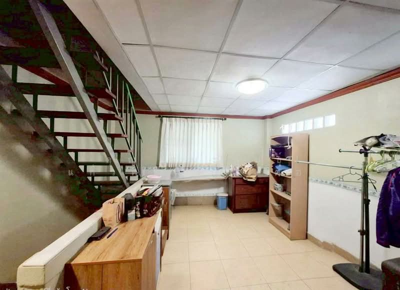 โกดัง + บ้านเดี่ยว 3 ชั้น 200 ตร.ว. ซอยติวานนท์-ปากเกร็ด28, นนทบุรี, บางพูด, ปากเกร็ด, นนทบุรี, 740 ตร.ม., โกดัง-โรงงาน ขาย, โดย คุณ ชนะพันธุ์ แก้วศรีพจน์ (ต่อ), 500156215 - DDproperty.com