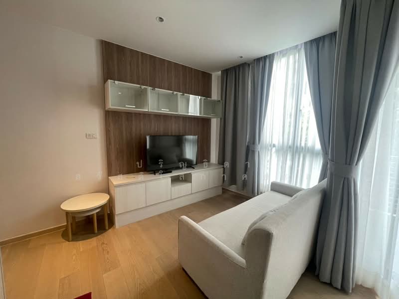 Runesu Thonglor 5, Bangkok, 82 Padi Madi Alley, Khlong Tan Nua, Watthana, Bangkok, 1 Bedroom, 38 sqm, Condo For Sale, by Parinthida Sawuddisopakaykul, 500156230 - DDproperty.com