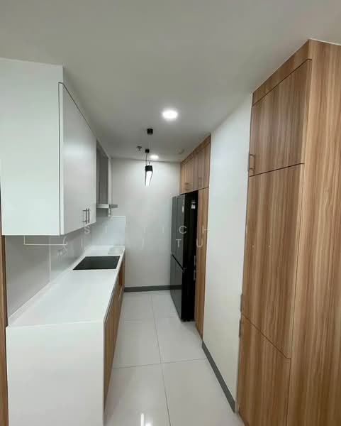 The Empire Place, Bangkok, 88 Narathiwatratchanakharin Road, Thung Maha Mek, Sathon, Bangkok, 3 Bedrooms, 183 sqm, Condo For Rent, by Sittichai (Ice) Tulyanon, 500156234 - DDproperty.com