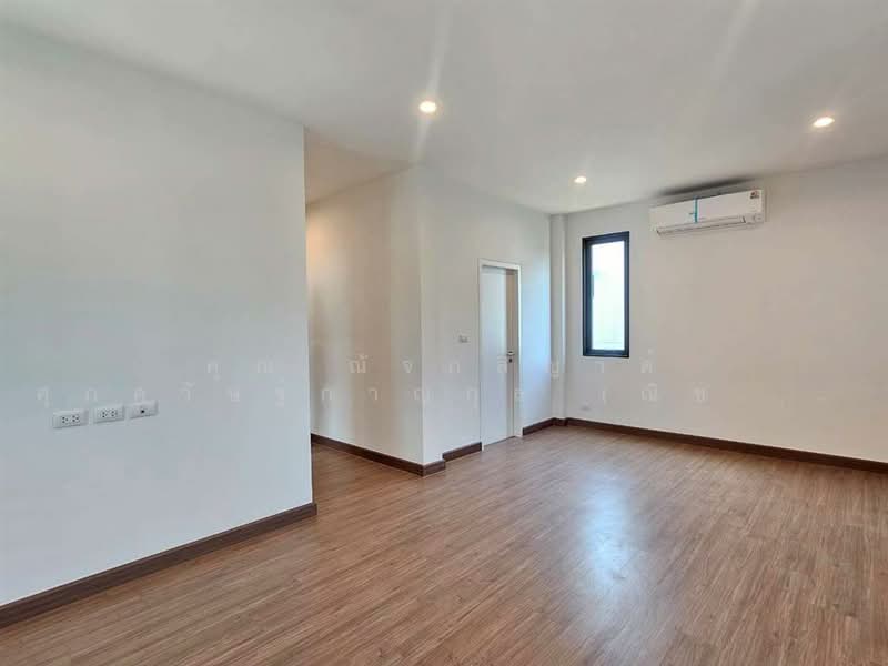 For Sale - Anapana Chatuchot, Bangkok