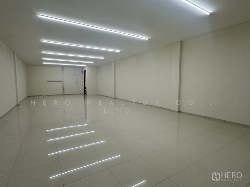 ให้เช่าโฮมออฟฟิศ 300 ตร.ม. บางจาก ใกล้ BTS อุดมสุข สุขุมวิท เขตพระโขนง กรุงเทพฯ hre00235, กรุงเทพ, บางจาก, พระโขนง, กรุงเทพ, 300 ตร.ม., สำนักงาน ให้เช่า, โดย Hero Realtor Co., Ltd., 500156253 - DDproperty.com