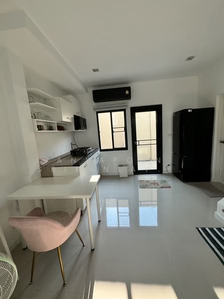 Q Prime Sukhumvit 77, Bangkok, Soi On Nut 46, Suan Luang, Suan Luang, Bangkok, 3 Bedrooms, 185 sqm, Townhouse For Rent, by Anyaporn Srikanlayanabut, 500156289 - DDproperty.com