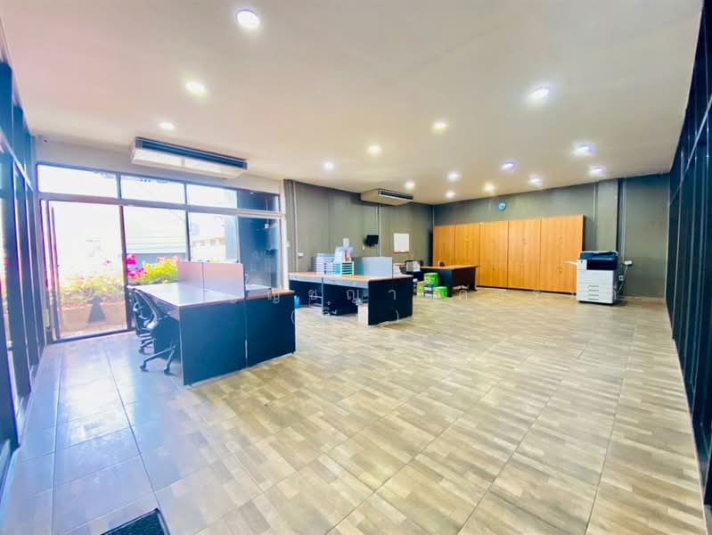 โกดัง + ออฟฟิศ 2 ชั้น 157.3 ตร.ว. โครงการ นิคม MMC แฟคตอรี่ คลองหนึ่ง ใกล้ตลาดไท, ปทุมธานี, คลองหนึ่ง, คลองหลวง, ปทุมธานี, 556 ตร.ม., โกดัง-โรงงาน ขาย, โดย คุณ กัญญ์ชญา คารมดี (จิ๋ว), 500156297 - DDproperty.com