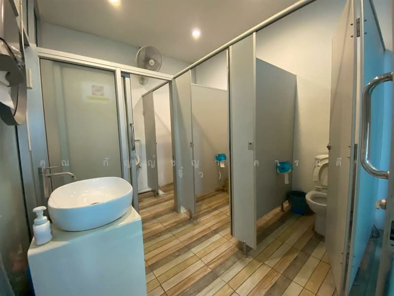 โกดัง + ออฟฟิศ 2 ชั้น 157.3 ตร.ว. โครงการ นิคม MMC แฟคตอรี่ คลองหนึ่ง ใกล้ตลาดไท, ปทุมธานี, คลองหนึ่ง, คลองหลวง, ปทุมธานี, 556 ตร.ม., โกดัง-โรงงาน ขาย, โดย คุณ กัญญ์ชญา คารมดี (จิ๋ว), 500156297 - DDproperty.com