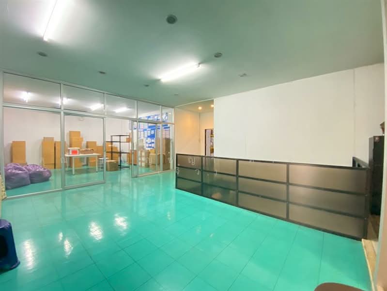 โกดัง + ออฟฟิศ 2 ชั้น 157.3 ตร.ว. โครงการ นิคม MMC แฟคตอรี่ คลองหนึ่ง ใกล้ตลาดไท, Pathum Thani, Khlong Nung, Khlong Luang, Pathum Thani, , 556 sqm, Warehouse/Factory For Sale, by คุณ กัญญ์ชญา คารมดี (จิ๋ว), 500156297 - DDproperty.com