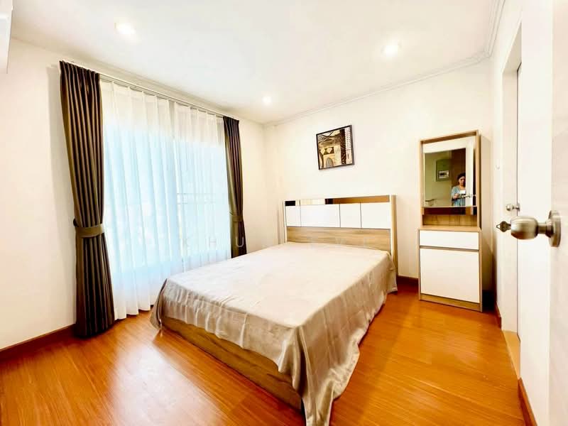 For rent Townhome Biztown Srinakarin company registration allowed ( SPSEVE1725 ), Bangkok, ศรีนครินทร์46/1, Nong Bon, Prawet, Bangkok, 4 Bedrooms, 250 sqm, Townhouse For Rent, by Khun Eve, 500156308 - DDproperty.com