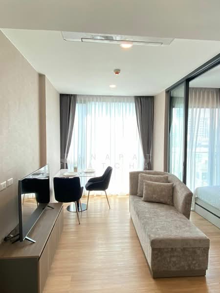 Lloyd Soonvijai-Thonglor, Bangkok, Soi Phetchaburi 47, Phetchaburi Road, Bang Kapi, Huai Khwang, Bangkok, 1 Bedroom, 27 sqm, Condo For Rent, by Tanapat Jitwatcharakomol, 500156322 - DDproperty.com