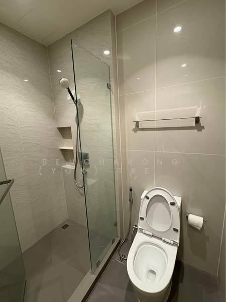 Maru Ekkamai 2, Bangkok, 70-5 Sukhumvit 63 Road, Phra Kanong Nua, Watthana, Bangkok, 1 Bedroom, 30 sqm, Condo For Rent, by Bencharong (Yok) Treerat-a-na-wat, 500156350 - DDproperty.com