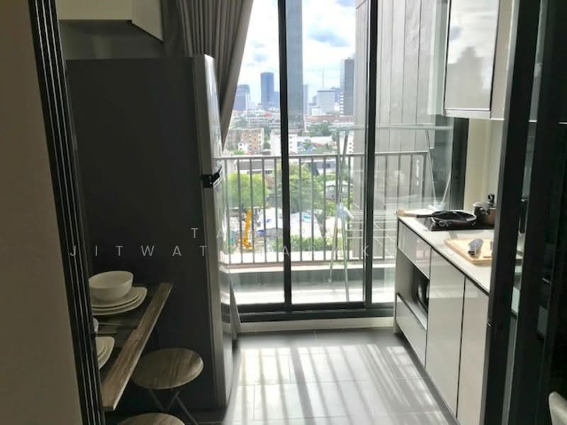 C Ekkamai, Bangkok, 888 Soi Sukhumvit 63, Sukhumvit Road, Khlong Tan Nua, Watthana, Bangkok, 1 Bedroom, 28 sqm, Condo For Rent, by Tanapat Jitwatcharakomol, 500156356 - DDproperty.com
