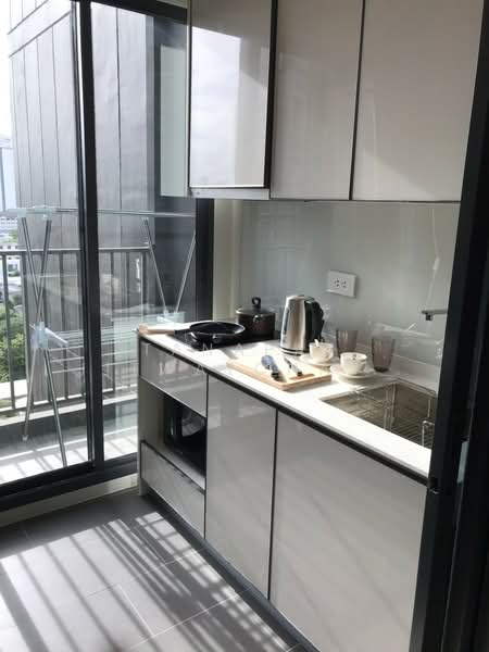 C Ekkamai, Bangkok, 888 Soi Sukhumvit 63, Sukhumvit Road, Khlong Tan Nua, Watthana, Bangkok, 1 Bedroom, 28 sqm, Condo For Rent, by Tanapat Jitwatcharakomol, 500156356 - DDproperty.com