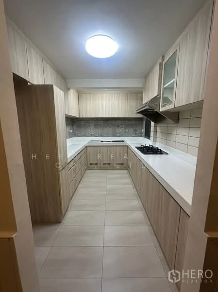 For rent 3 Bedroom Detached House in Watthana, Bangkok hre00237, Bangkok, Khlong Tan Nua, Watthana, Bangkok, 3 Bedrooms, 250 sqm, Single Detached House For Rent, by Hero Realtor Co., Ltd., 500156377 - DDproperty.com